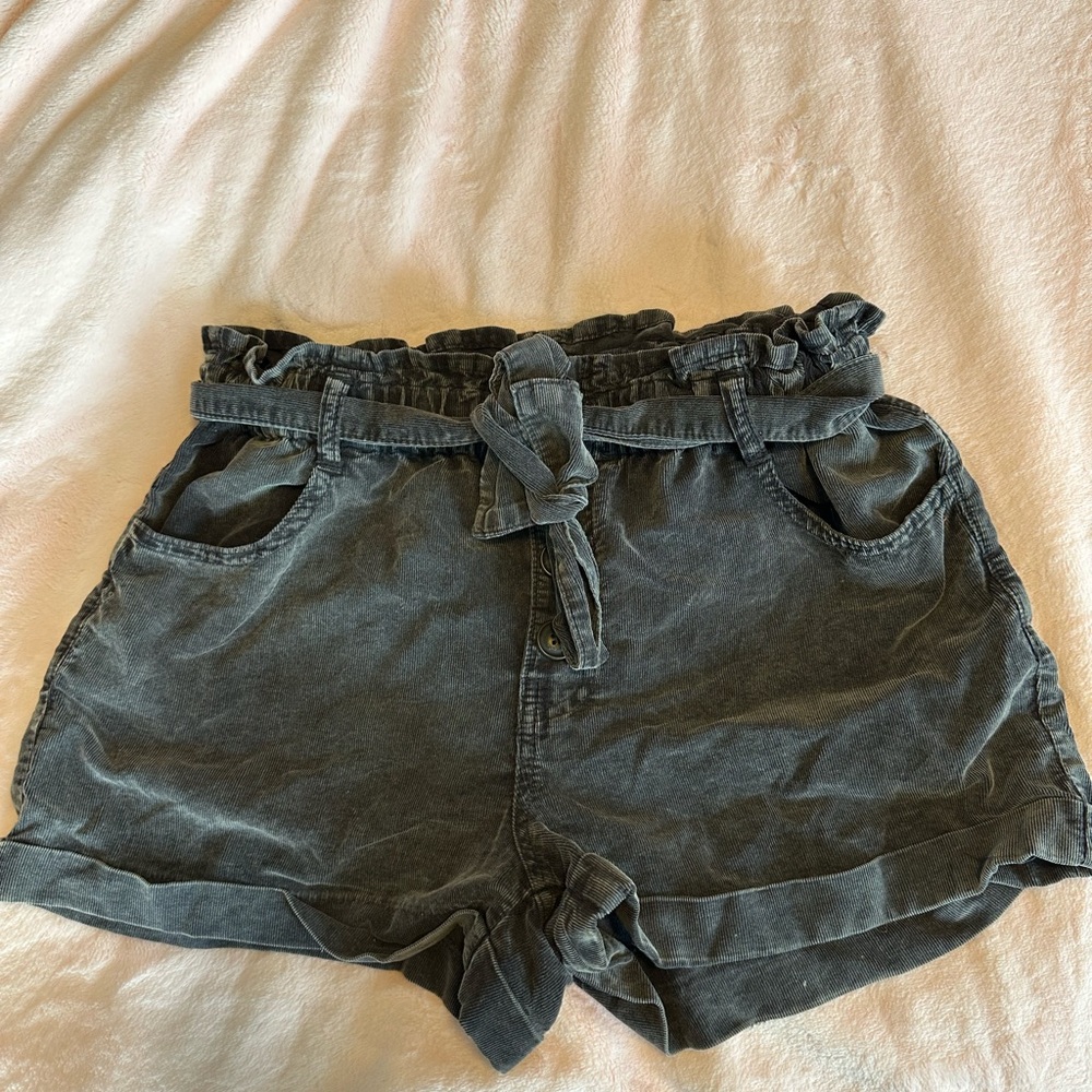 Women's Black/ Grey Ribbed Shorts